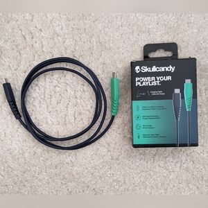 Skullcandy USB-C charging cable